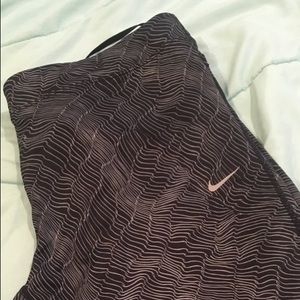 Nike Work Out Plus Size